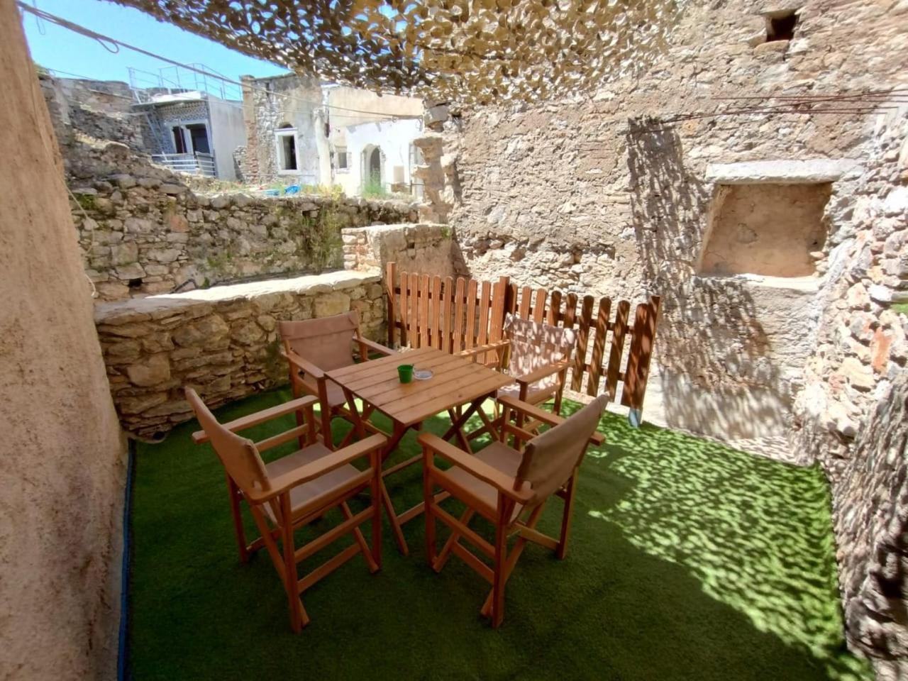 Traditional Chrisyis * Pyrgi (Chios)